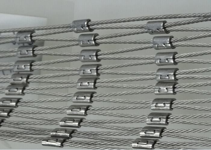 Filet de haute résistance de câble d'acier inoxydable, fabrication de maille  de câble métallique pour
